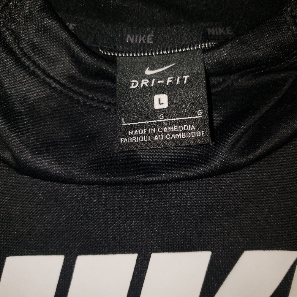 Dri Fit Nike Hoodie - Picture 3 of 3